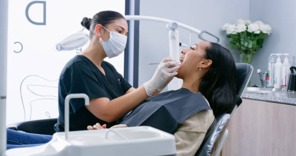 Best Wisdom Tooth Removal  in Willow Oak, FL